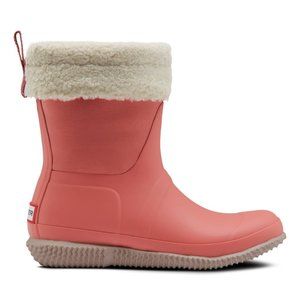 Hunter | Hibiscus Pink Roll-Top Sherpa Rain Boot - size 8